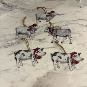 Giftcraft Farm Animal decor hanging metal Cow Sheep Pigs
